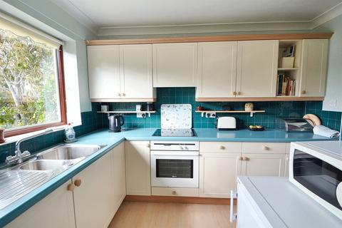 undefined, South Wonston