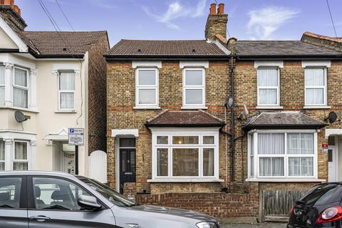 16 Colvin Road, Thornton Heath, CR7 6AB