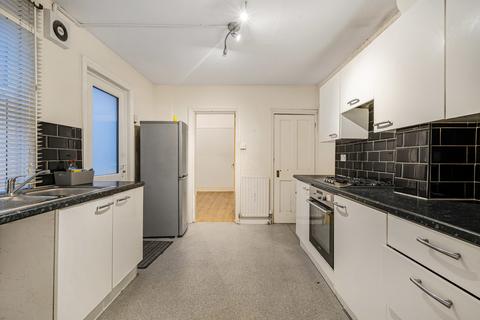 16 Colvin Road, Thornton Heath, CR7 6AB