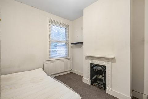 16 Colvin Road, Thornton Heath, CR7 6AB
