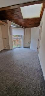 undefined, Kimbolton Road, Bedford