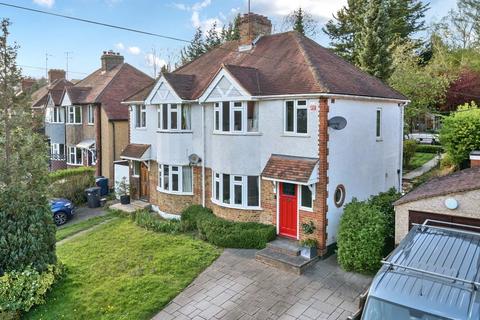 Micklefield Road,  High Wycombe,  HP13
