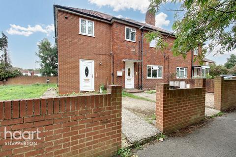 2 bedroom apartment for sale, Hanworth Road, HOUNSLOW
