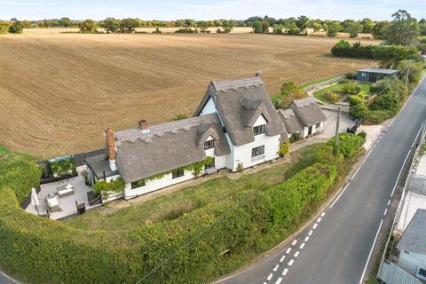4 bedroom detached house for sale, Chignal Road, Chelmsford CM1