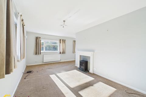 3 bedroom detached bungalow for sale, Rochester Way, Twyford OX17