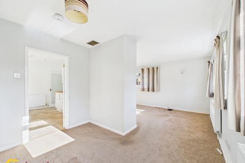 3 bedroom detached bungalow for sale, Rochester Way, Twyford OX17