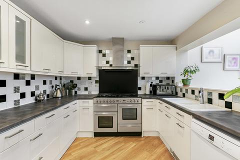 undefined, Garrick Close, Staines-upon-Thames, Surrey, TW18