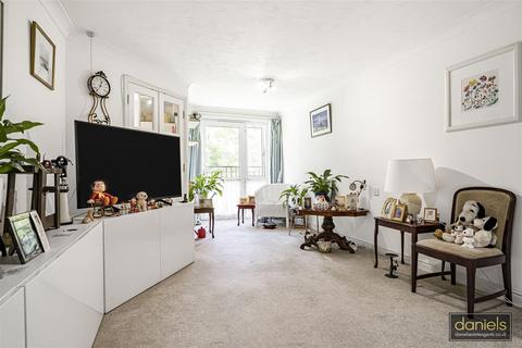 1 bedroom retirement property for sale, Watford Road, Wembley