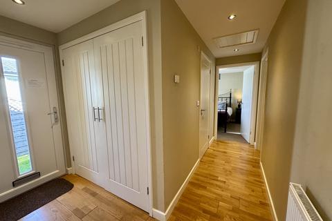 2 bedroom lodge to rent, Golden Cross, Hailsham, BN27