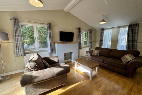2 bedroom lodge to rent, Golden Cross, Hailsham, BN27