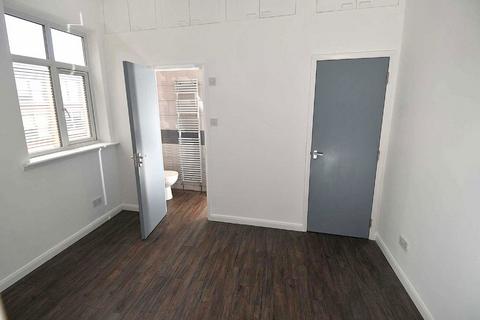 2 bedroom flat for sale, Kilburn Lane, London W10