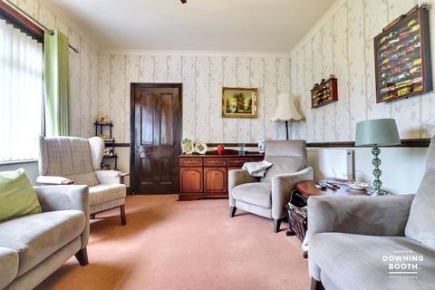 3 bedroom terraced house for sale, Trent Valley Road, Lichfield WS13
