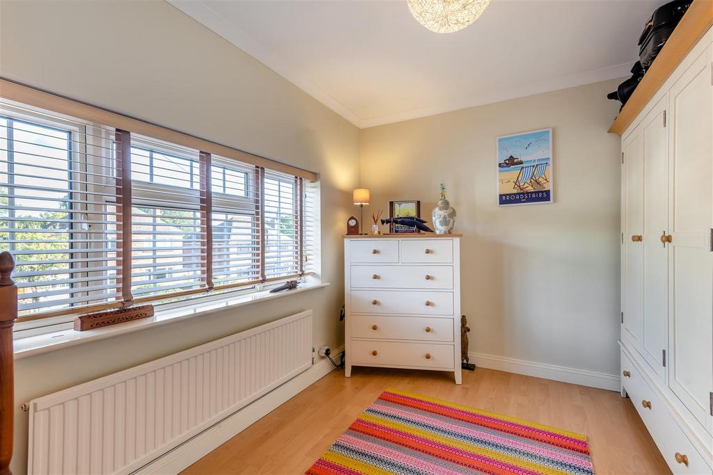 8664993-interior28.jpg