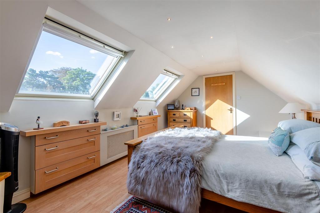8664993-interior26.jpg