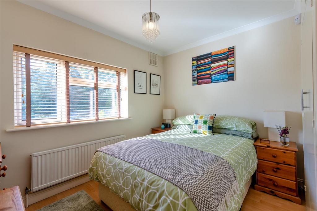 8664993-interior19.jpg