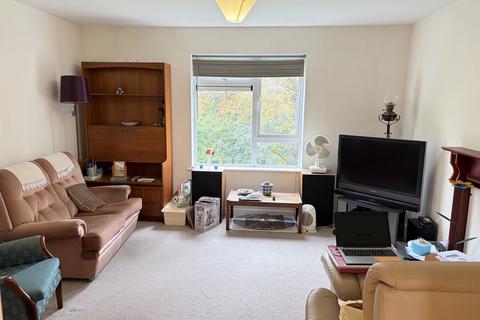 2 bedroom apartment for sale, Cowbridge Crescent, Malmesbury SN16