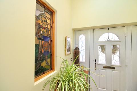 5 bedroom character property for sale, Dent-de-Lion Court, Margate CT9