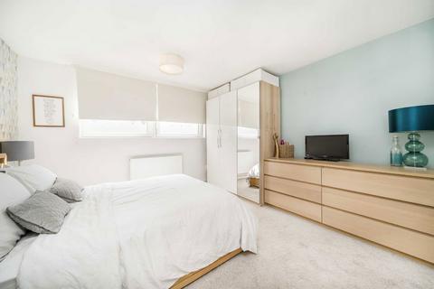 undefined, Bevill Allen Close, London SW17