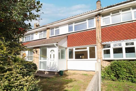 3 bedroom terraced house for sale, Chilham Close, Eversley, Pitsea, Basildon, SS13
