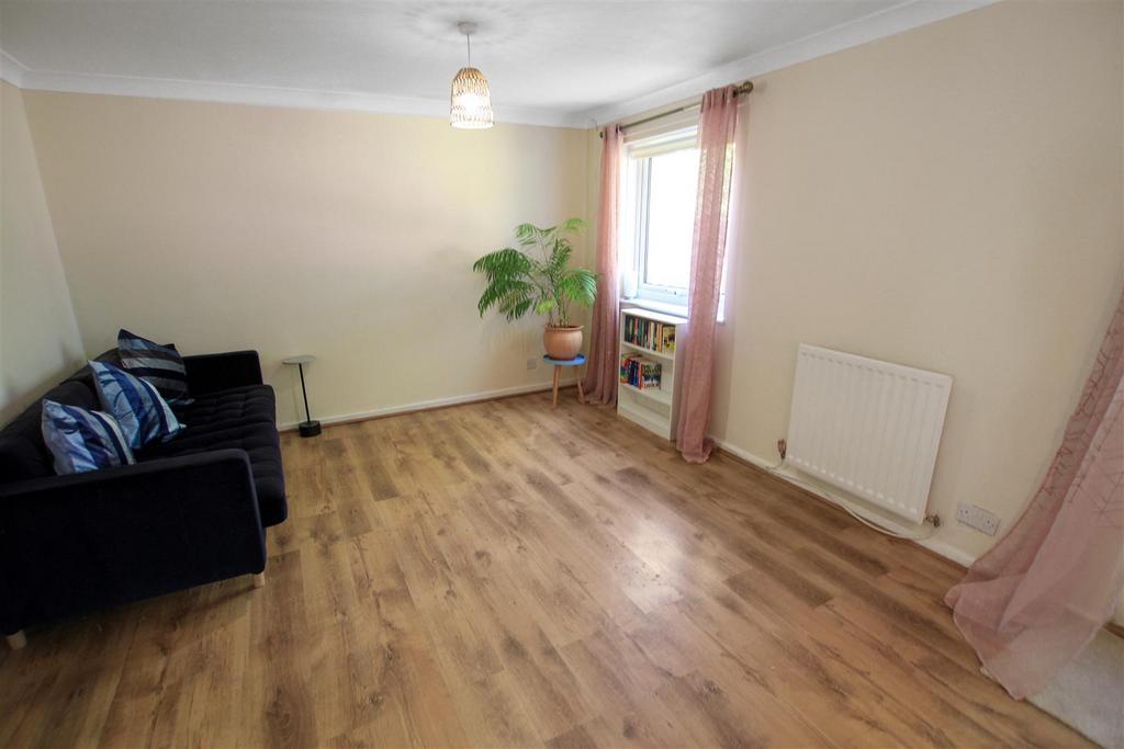 Living Room.jpg