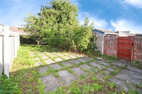 undefined, Compass Road, Hull