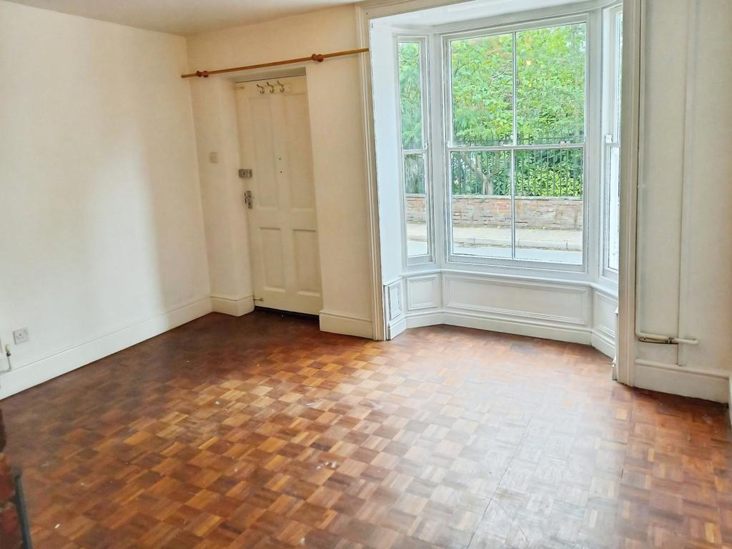 3 Bedroom Mid Terrace Character Cottage