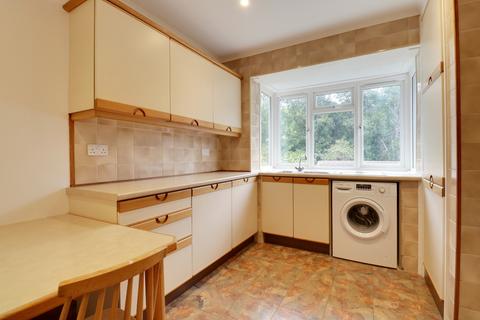 2 bedroom maisonette to rent, Lindfield, Beckenham BR3