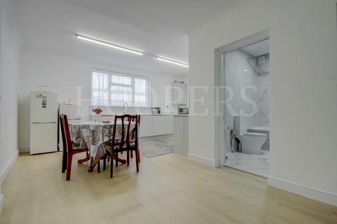 6 bedroom semi-detached house for sale, Dollis Hill Lane, London, NW2