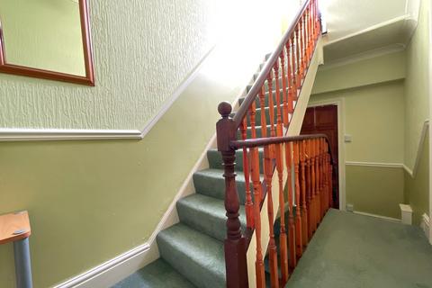 4 bedroom terraced house for sale, Falsgrave Road, Scarborough, YO12