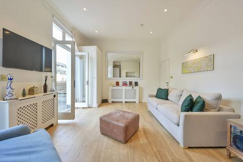 2 bedroom flat for sale, Queenstown Road, Battersea, London, SW8