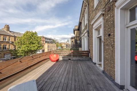 2 bedroom flat for sale, Queenstown Road, Battersea, London, SW8