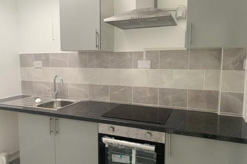 1 bedroom flat to rent, King Street, Warwickshire CV12
