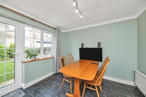 undefined, Flambards Close, Royston SG8