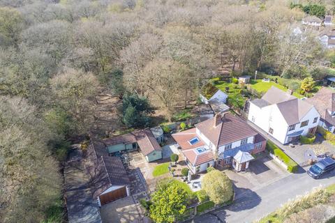 4 bedroom detached house for sale, Forest Glade, North Weald, CM16