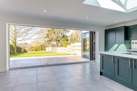 4 bedroom house for sale, Lutterworth Road, Leicester