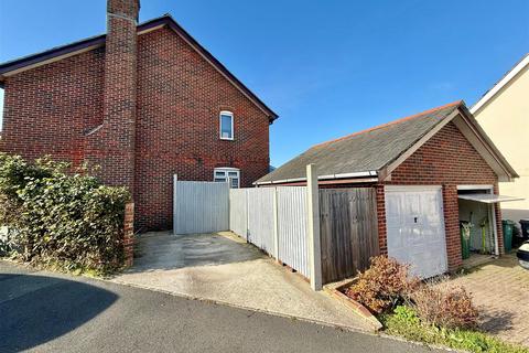 3 bedroom semi-detached house for sale, Totland Bay,Isle of Wight