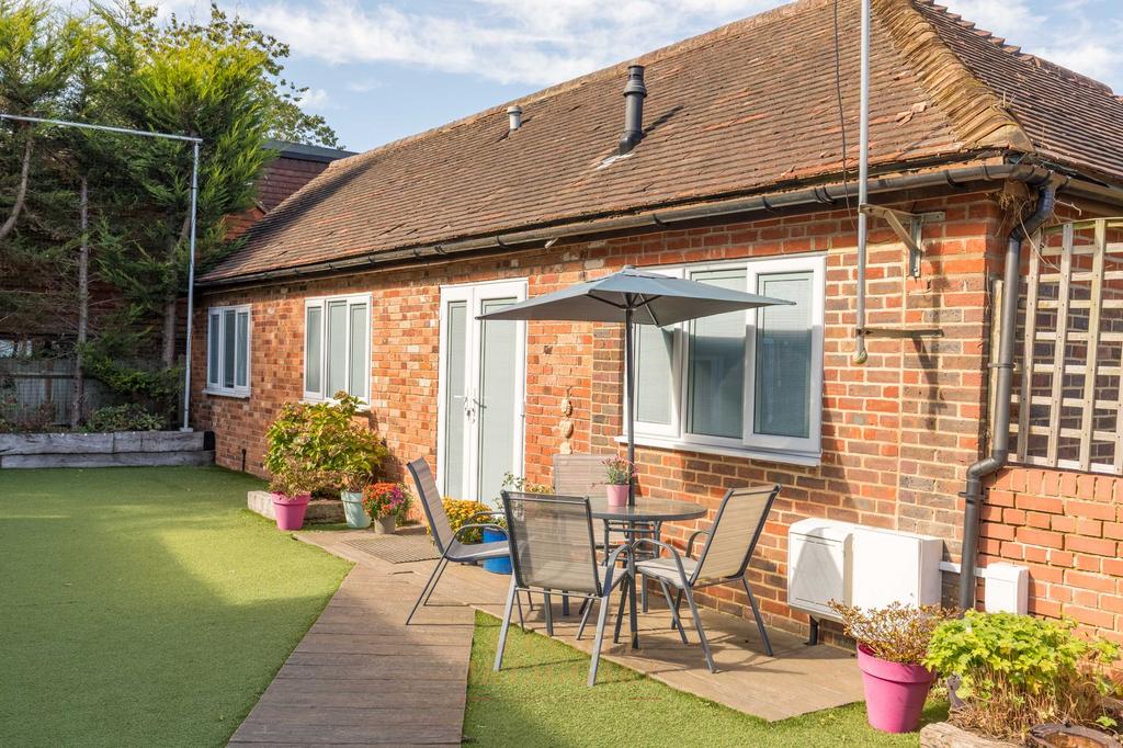 Detached Annexe
