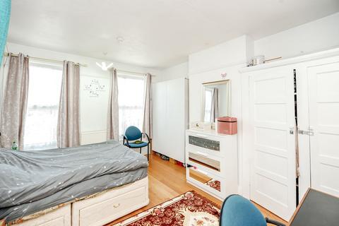 undefined, Victoria Road, Ruislip, HA4