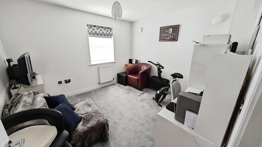 Pbox-living room-343444.jpg