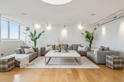 undefined, Palace Street, Westminster, London, SW1E