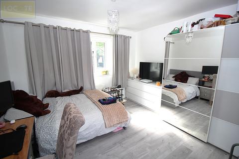 undefined, Woodbridge Road, Flixton