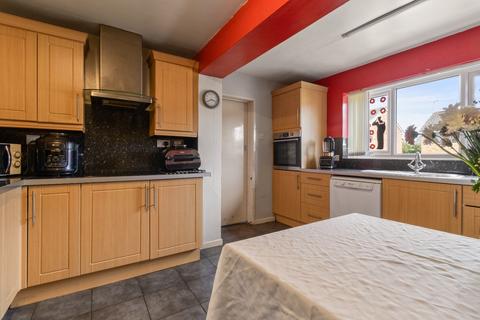 4 bedroom end of terrace house for sale, Brook Farm Drive, Malvern, Worcestershire, WR14 3SH