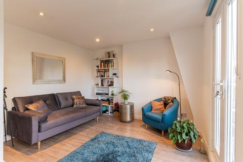 1 bedroom flat for sale, London SE20