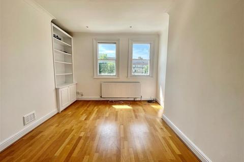 2 bedroom flat for sale, Tufnell Park Road, London