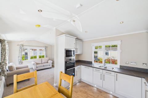 undefined, Holly Lodge, Lower Kingswood KT20