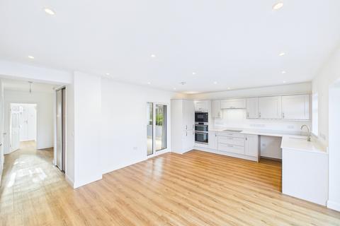 5 bedroom detached house for sale, Fen Street, Peterborough PE7