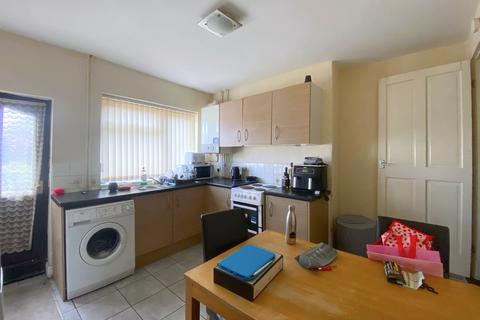 undefined, Halesowen Road, Cradley Heath B64