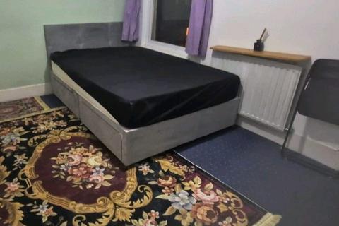 undefined, Honiton Road, Romford RM7