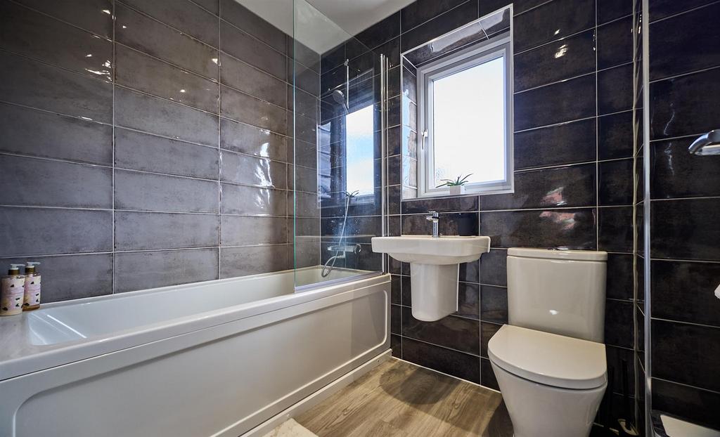 Family bathroom