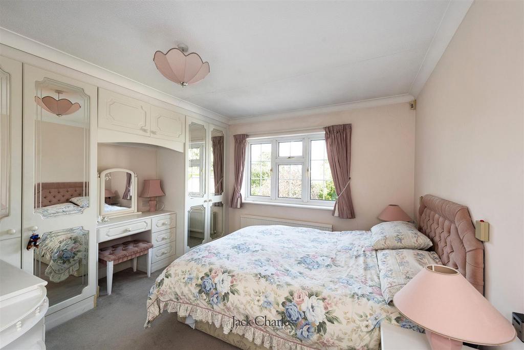 11 Allington Drive, TN10 4 HH 011.jpg